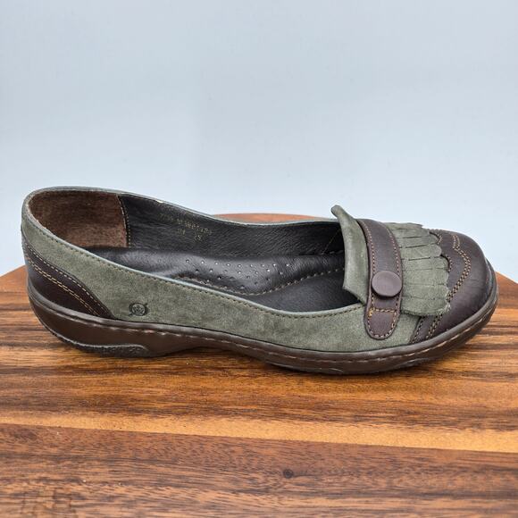 Born Flats Women's 7 M Dark Gray Leather Kiltie Slip On Comfort Loafer Shoes - Picture 2 of 7